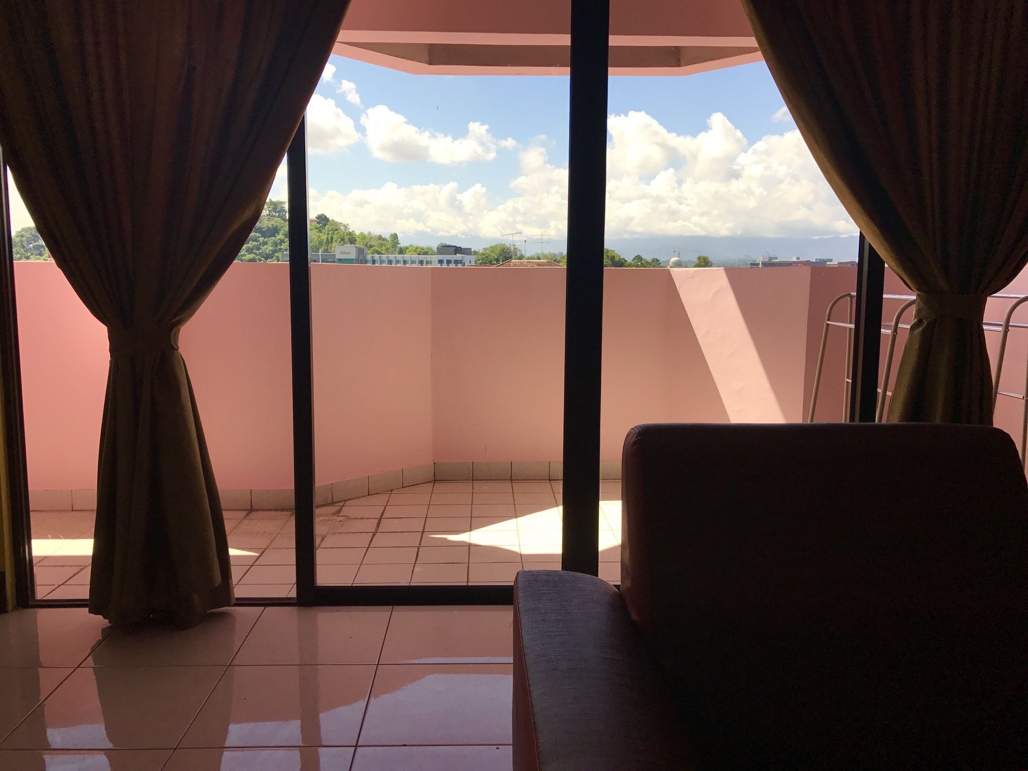 Sunset & Seaview Vacation Condos At Marina Court Resort Condo Kota Kinabalu Extérieur photo